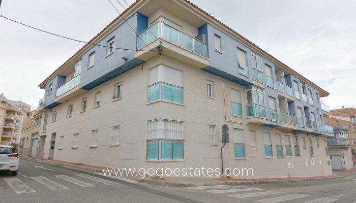 Apartment / Flat - Resale - Aguilas - Playa Poniente
