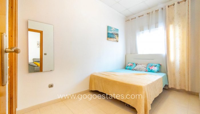 Apartamento - Apartamento Planta Baja - Venta - Torrevieja - Torrevieja Centro