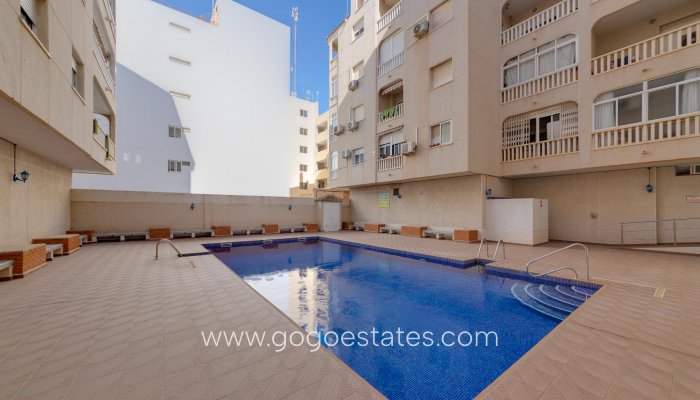 Apartment / Flat - Resale - Torrevieja - playa de los naufragos