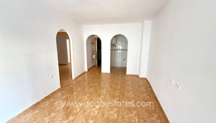 Apartment - Middle Floor Apartment - Resale - Torrevieja - Playa del Cura
