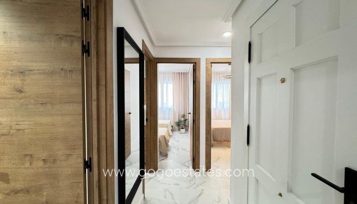 Apartment - Middle Floor Apartment - Resale - Torrevieja - Torrevieja Centro