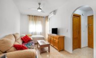 Apartment - Studio im mittleren Stock - Wiederverkauf - Torrevieja - RSO-98948