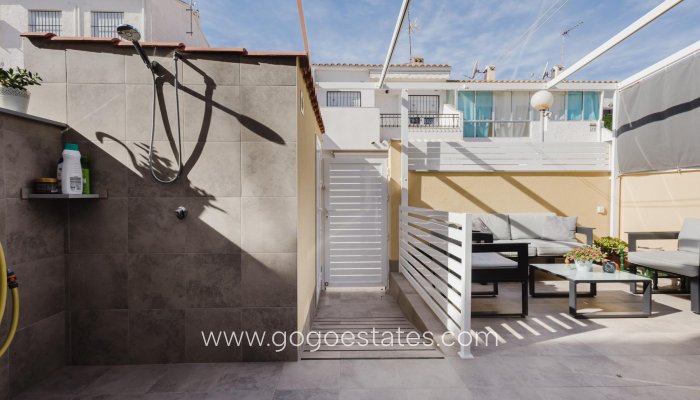 Apartment - Te koop - Torrevieja - playa de los naufragos