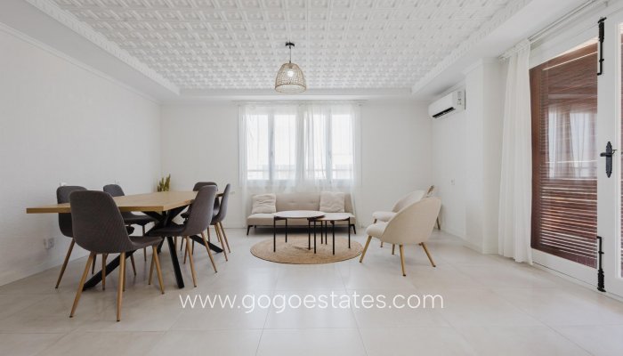 Apartment - Te koop - Torrevieja - Playa Del Acequión