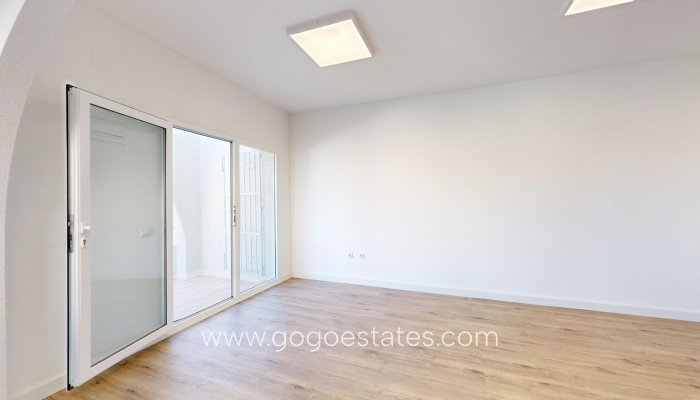 Apartment - Te koop - Torrevieja - Torrevieja