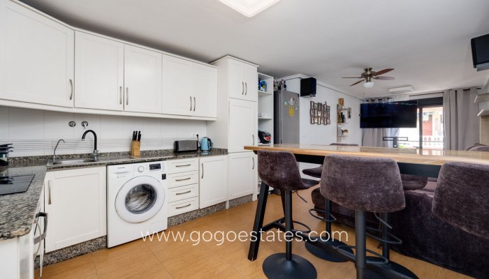 Appartement - Appartement au rez-de-chaussée - Revente - Torrevieja - Torrevieja Centro