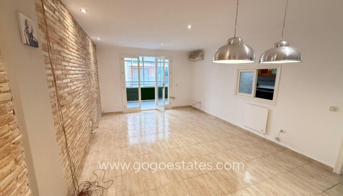 Appartement - Appartement au rez-de-chaussée - Revente - Torrevieja - Torrevieja Centro