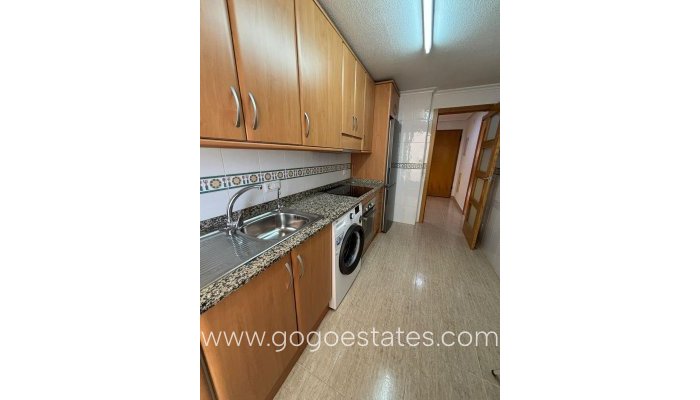 Appartement - Appartement au rez-de-chaussée - Revente - Torrevieja - Torrevieja Centro