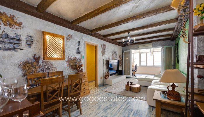 Appartement - Appartement op de middelste verdieping - Te koop - Torrevieja - Torrevieja Centro