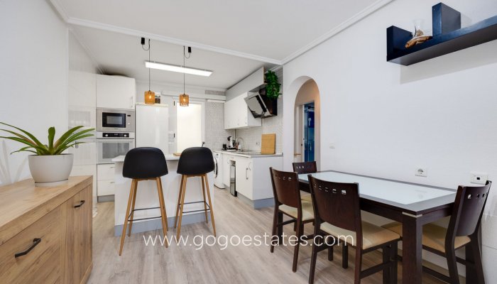 Appartement - Begane Grond Appartement - Te koop - Torrevieja - Torrevieja Centro