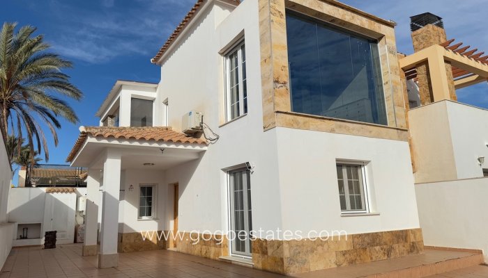 Casa - Casa adosada - Venta - Huércal-Overa - Huércal-Overa