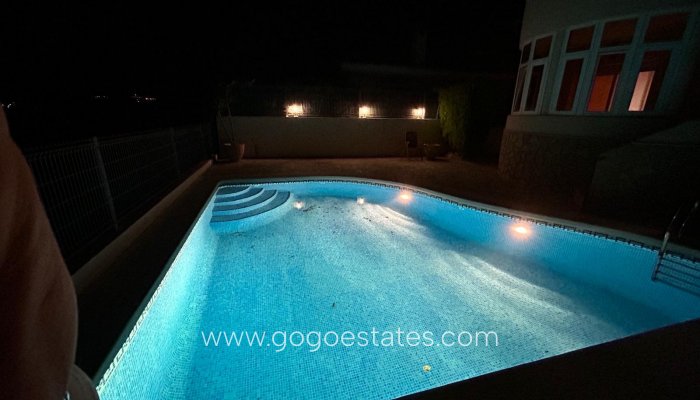 Casa - Chalet Independiente (4) - Alquiler a largo plazo - San Juan de los Terreros - San Juan de los Terreros  centro