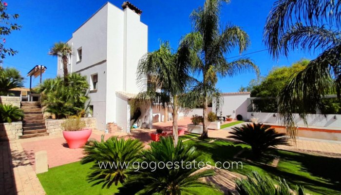 Casa - Chalet Independiente - Venta - Dénia - Denia Centro