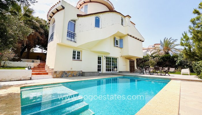 Casa - Chalet Independiente - Venta - Orihuela - La Zenia