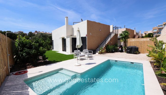 Casa - Chalet Independiente - Venta - Orihuela - La Zenia