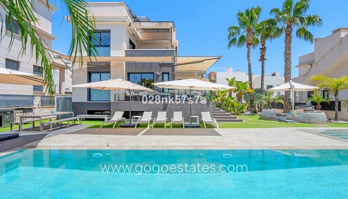 Casa - Chalet Independiente - Venta - Orihuela - La Zenia