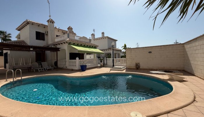 Casa - Chalet Independiente - Venta - Orihuela - Orihuela Centro