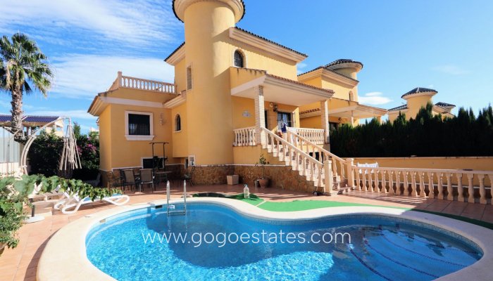 Casa - Chalet Independiente - Venta - Orihuela - Villamartin