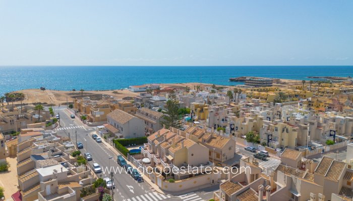 Casa - Chalet Independiente - Venta - Torrevieja - Torrevieja Centro