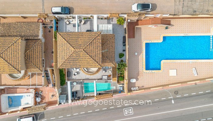 Casa - Chalet Independiente - Venta - Torrevieja - Torrevieja Centro