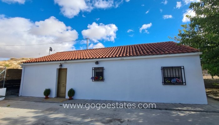 Casa de Campo - Venta - Baza - Ctra de caniles