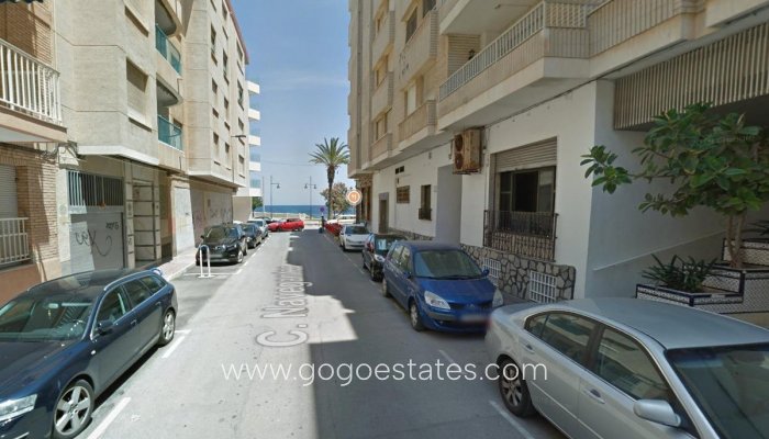 Gewerbe - Garage - Wiederverkauf - Torrevieja - Playa del Cura