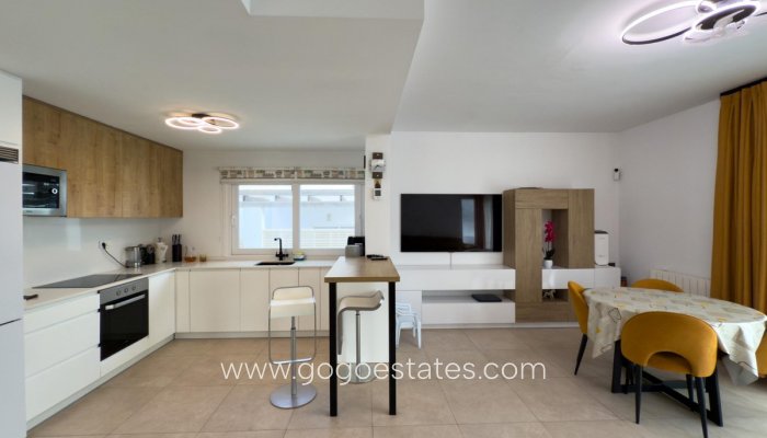 Haus - Bungalow - Wiederverkauf - La Nucía - La Nucia Centro