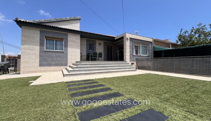 Haus - Doppelhaushälfte - Wiederverkauf - Torrevieja - Torrevieja Centro