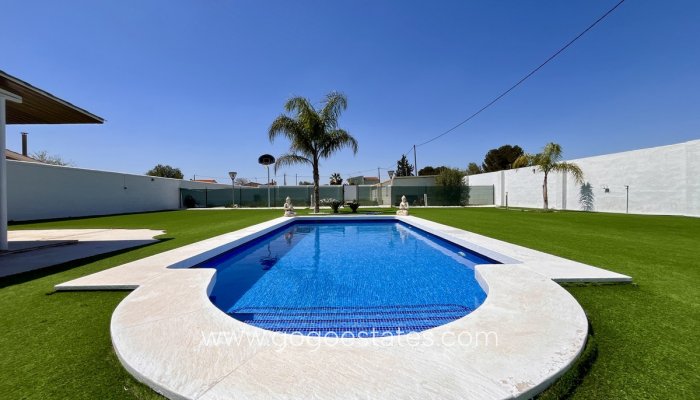 Haus - Finca - Cortijo - Wiederverkauf - Alcantarilla - Alcantarilla Centro