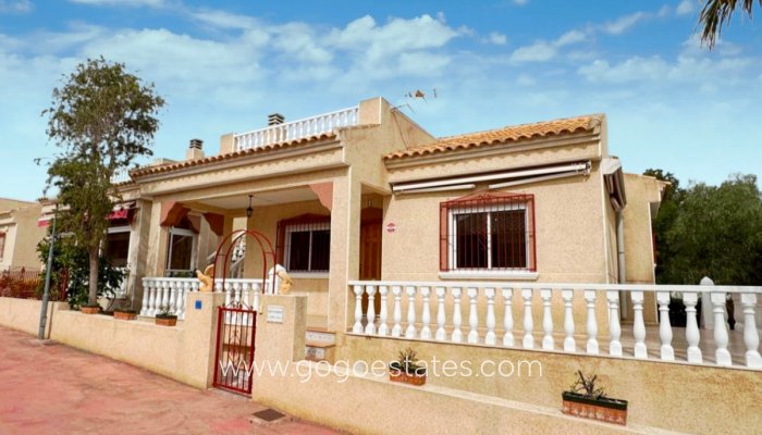 Haus - Freistehende Villa - Wiederverkauf - Algorfa - Algorfa Centro