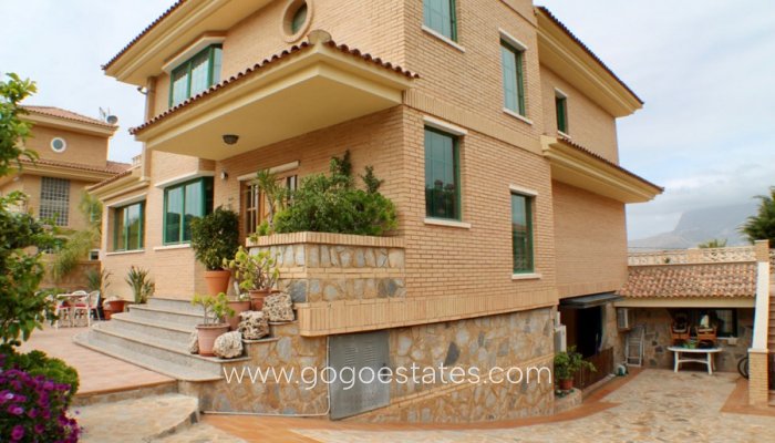 Haus - Freistehende Villa - Wiederverkauf - Benidorm - Benidorm Centro