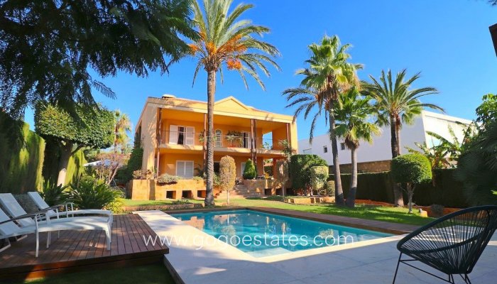 Haus - Freistehende Villa - Wiederverkauf - Benidorm - Benidorm Centro