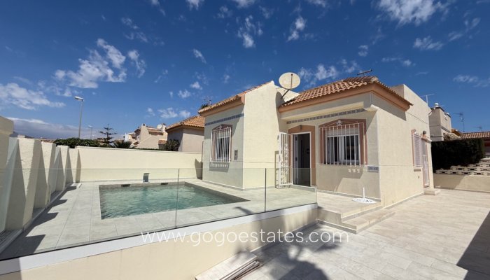 Haus - Freistehende Villa - Wiederverkauf - Torrevieja - Torrevieja Centro