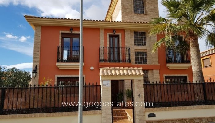 Haus - Freistehende Villa - Wiederverkauf - Torrevieja - Torrevieja Centro