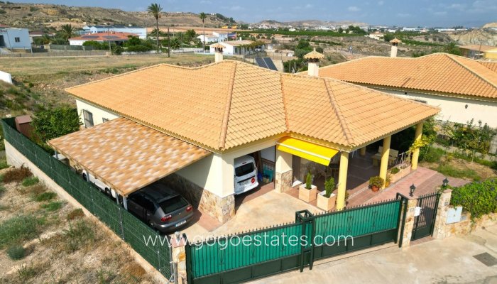 House - Detached Villa - Resale - Antas - Antas