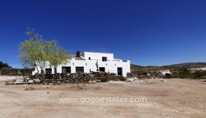 House - Detached Villa - Resale - Oria - Oria
