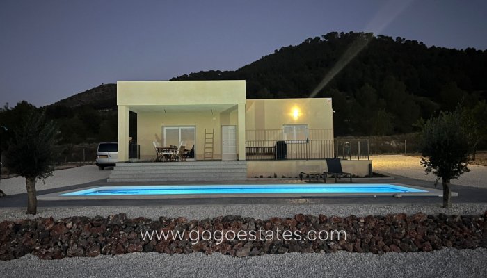 House - Detached Villa - Resale - Pinoso - Pinoso Centro