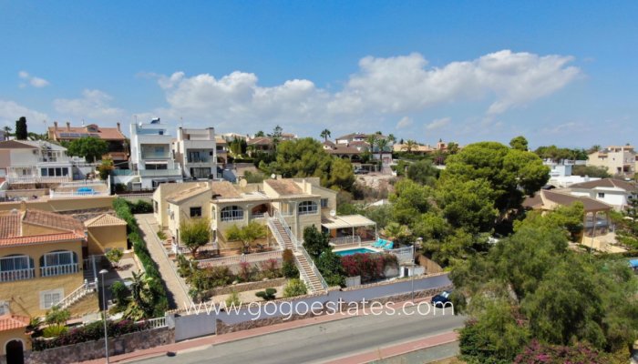 House - Detached Villa - Resale - Torrevieja - Torrevieja Centro