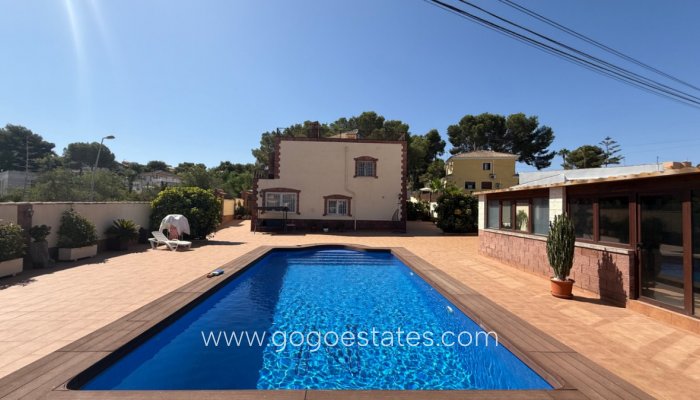 House - Detached Villa - Resale - Torrevieja - Torrevieja Centro