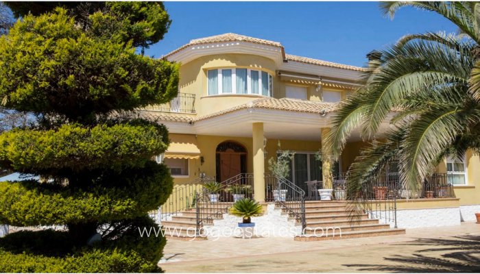 House - Detached Villa - Resale - Yecla - Yecla Centro