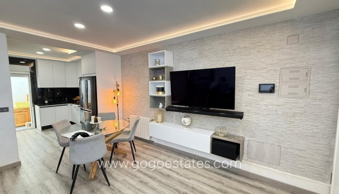 House - Semi-Detached House - Resale - Orihuela - Villamartin