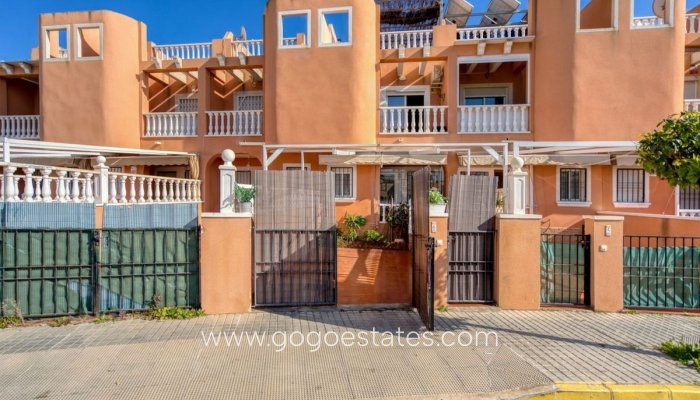 House - Townhouse - Resale - Torrevieja - Torrevieja Centro