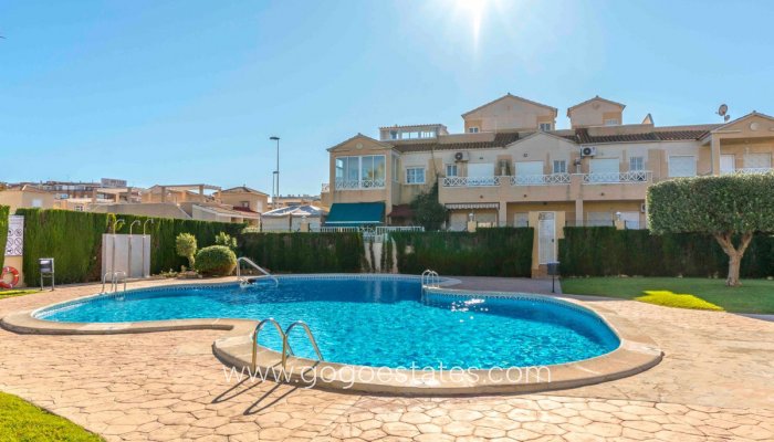 House - Townhouse - Resale - Torrevieja - Torrevieja Centro