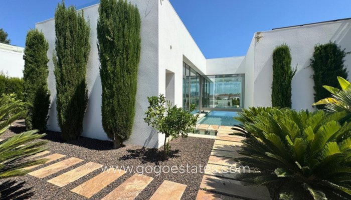 Huis - Bungalow - Te koop - Orihuela - Orihuela Centro