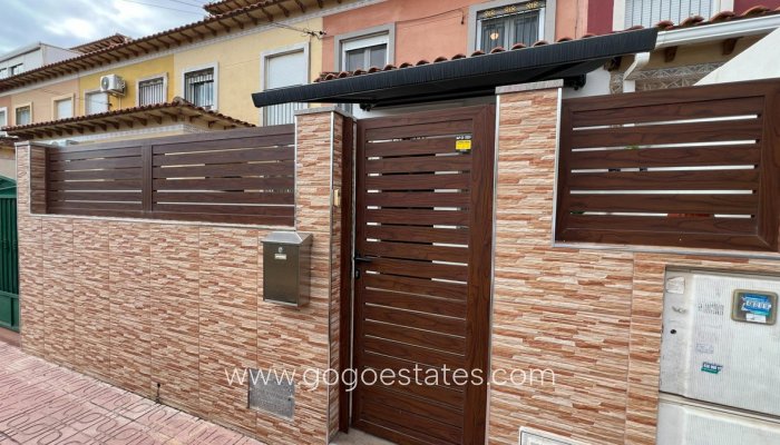 Huis - Bungalow - Te koop - Torrevieja - Torrevieja Centro