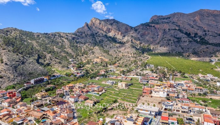 Huis - Finca - Cortijo - Te koop - Orihuela - Orihuela Centro