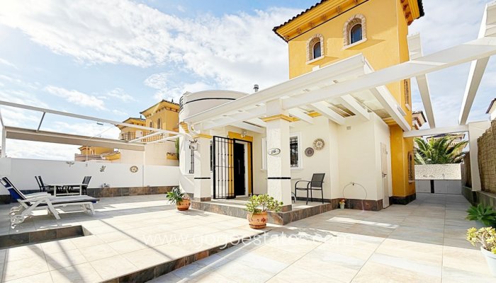 Huis - Vrijstaande Villa - Te koop - Orihuela - Los Altos