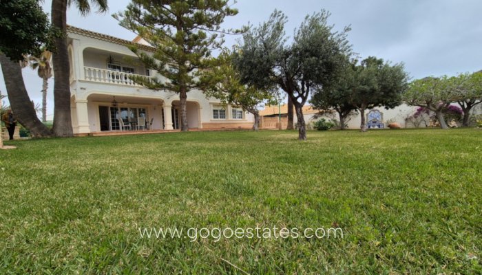 Huis - Vrijstaande Villa - Te koop - Orihuela - Orihuela Centro