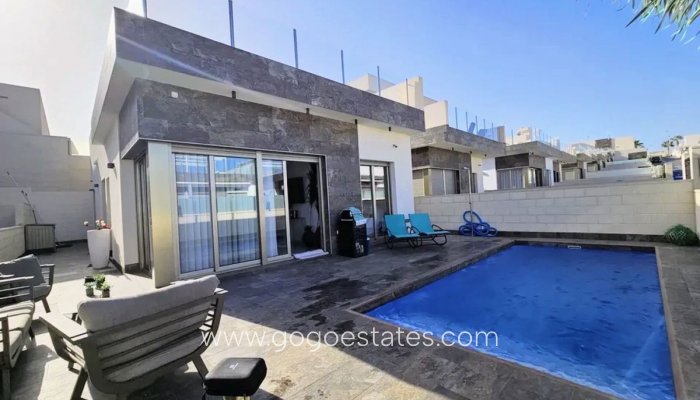 Huis - Vrijstaande Villa - Te koop - Orihuela - Villamartin