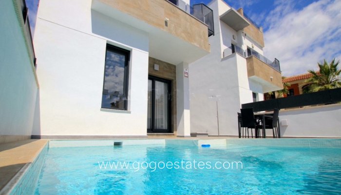 Huis - Vrijstaande Villa - Te koop - Torrevieja - Torrevieja Centro